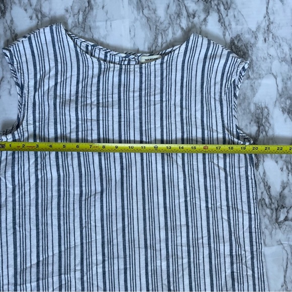 Max Studio | blue white striped cotton linen blend sleeveless top Size large - Picture 8 of 8